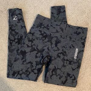 Gymshark Adapt Camo Black Size Small